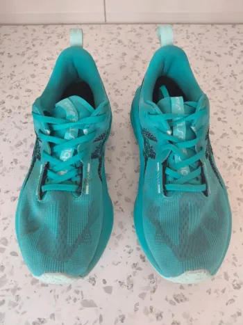 Asics Novablast 5 Running Shoes d'occasion