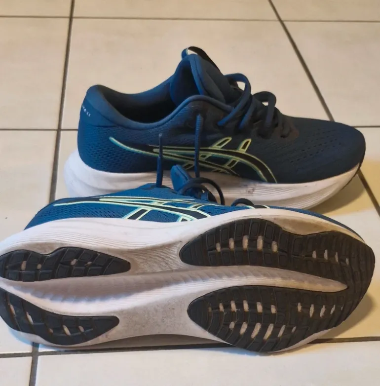 Brugt Asics Baskets bike — billede 2 af 3
