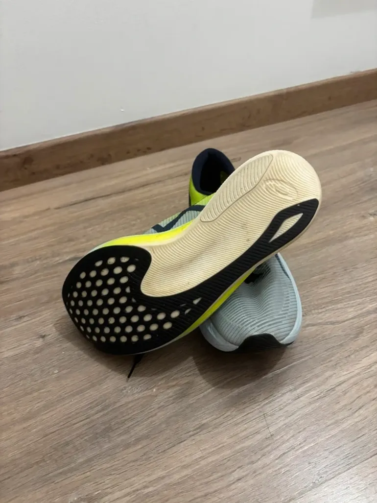 Used Asics metaspeed edge 2024 bike — image 3 of 4