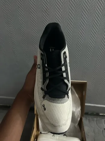 Käytetty On Running Shoes bike — kuva 3 / 5