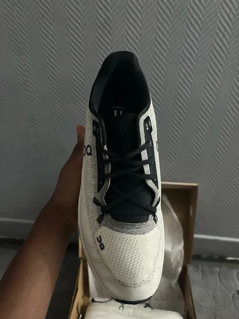Käytetty On Running Shoes bike — kuva 3 / 5