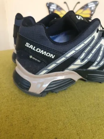 Używany Salomon XT-6 Gore-Tex bike — zdjęcie 4 z 6