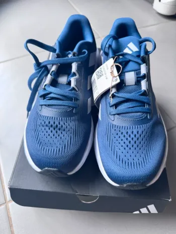 Used Adidas Questar 3 M bike — image 5 of 10