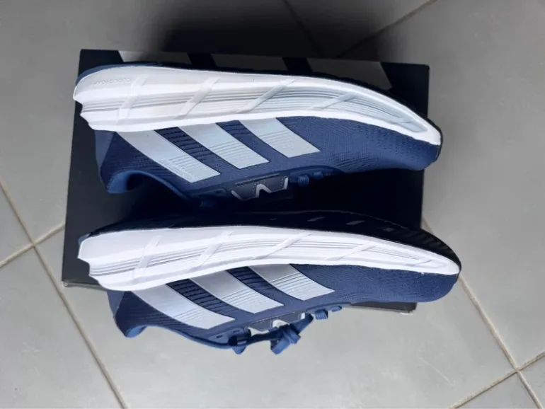 Used Adidas Questar 3 M bike — image 4 of 10