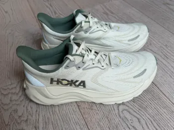 Hoka Arahi 8 Running Shoes d'occasion