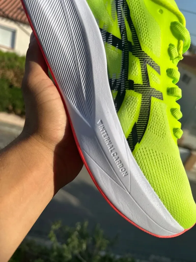 Used Asics Magic Speed 4 bike — image 5 of 10