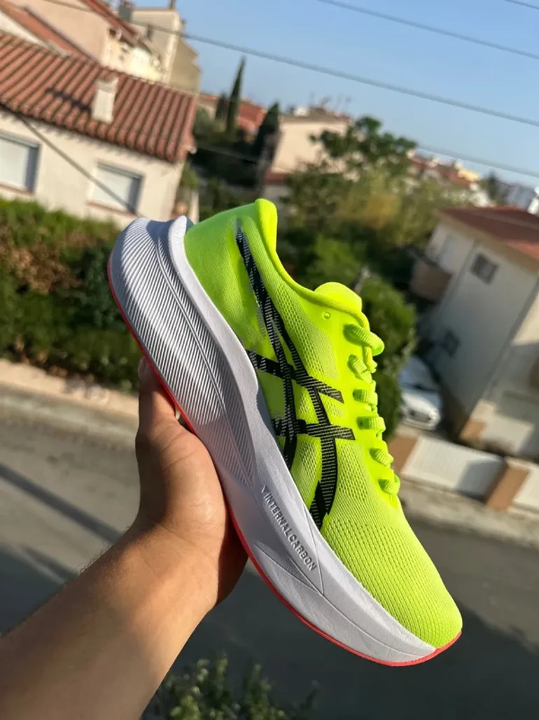 Used Asics Magic Speed 4 bike — image 2 of 10