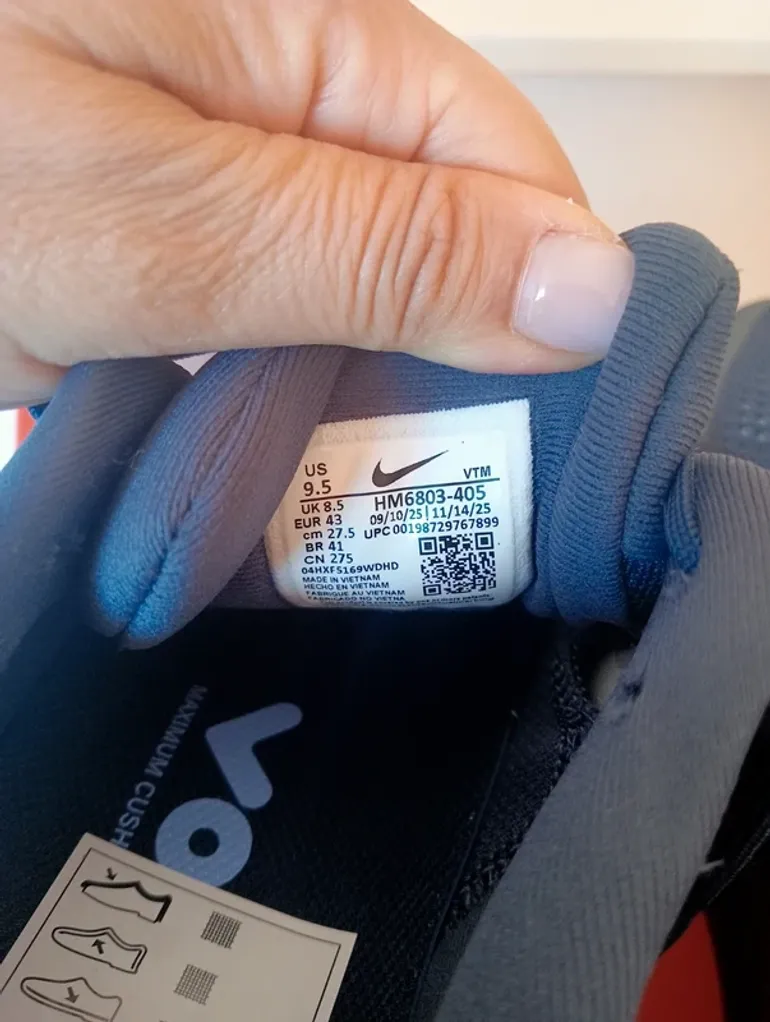 Used Nike Vomero 18 bike — image 5 of 7