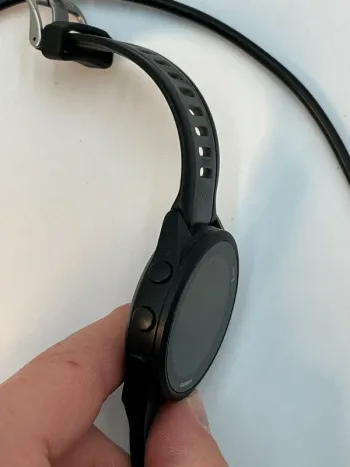Used Garmin Forerunner 165 bike — image 3 of 10