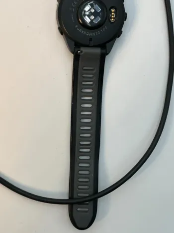 Used Garmin Forerunner 165 bike — image 7 of 10