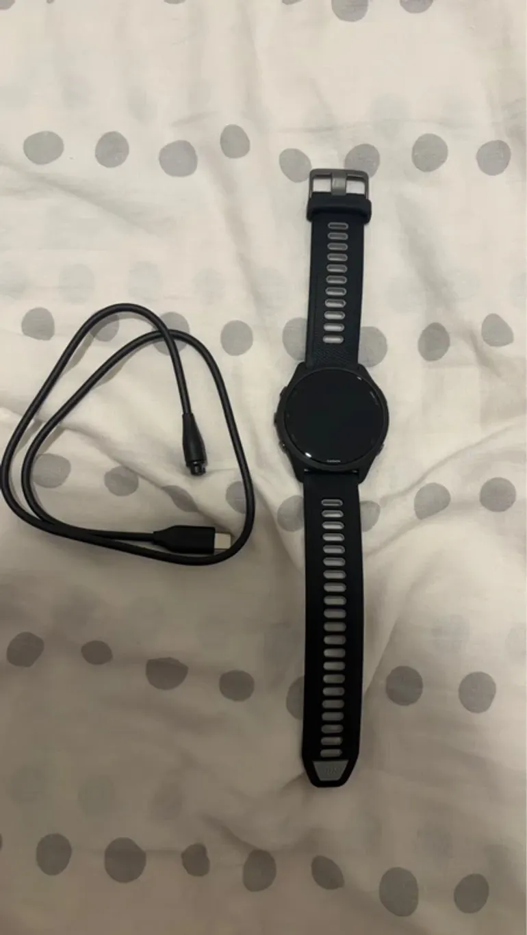 Used Garmin Forerunner 265 Music bike — image 2 of 4