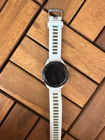 Used Garmin Forerunner 265s bike — image 4 of 9