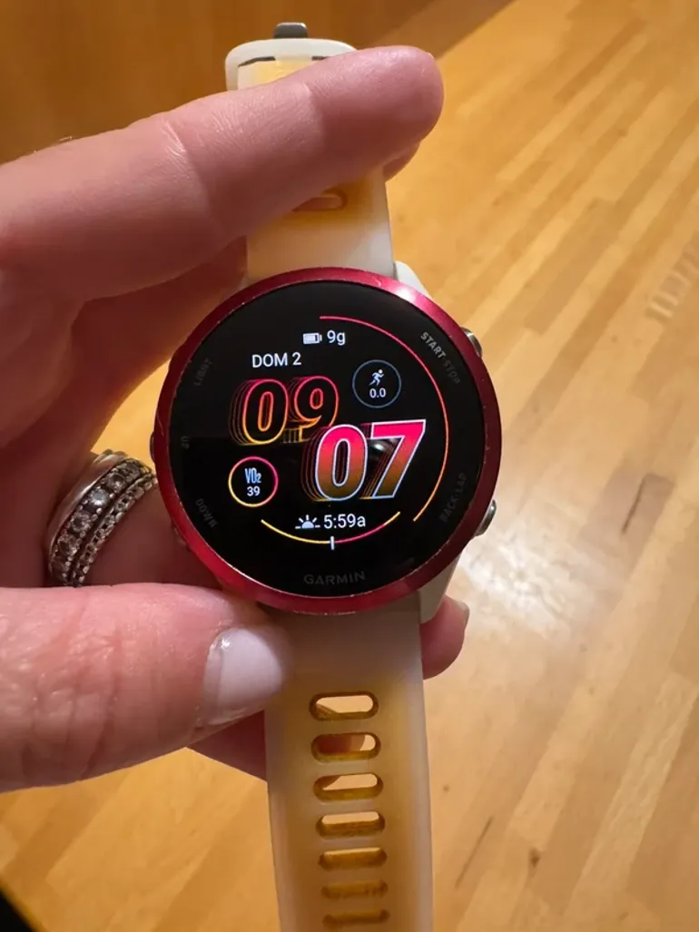 Used Garmin Forerunner 570 bike — image 5 of 6