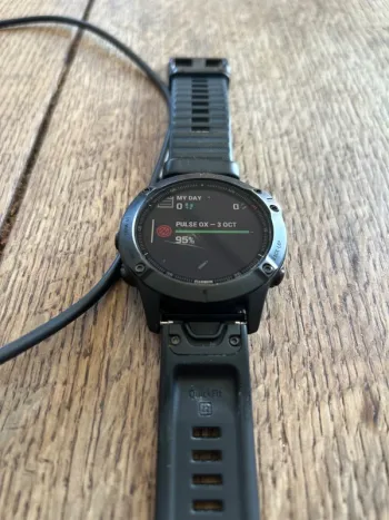 Used Garmin Fenix 6 Pro bike — image 3 of 7