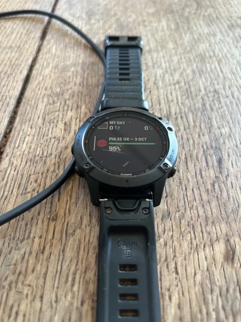 Used Garmin Fenix 6 Pro bike — image 3 of 7