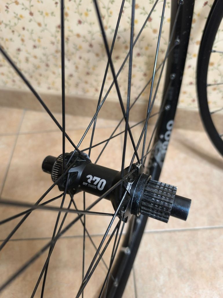 Použité Dt Swiss E1900 Wheelset bike — obrázek 4 z 11