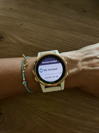 Used Garmin Fenix 5S Plus Sapphire bike — image 10 of 15
