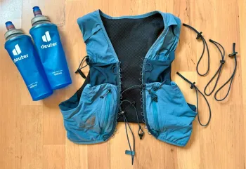 Used Deuter Traick 5 Running Accessories
