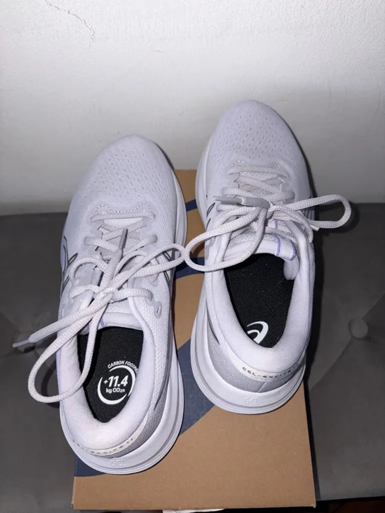 Käytetty Asics Gel-Excite 11 bike — kuva 5 / 7