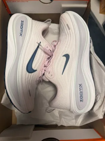 Tweedehands Nike Vomero plus Running Shoes