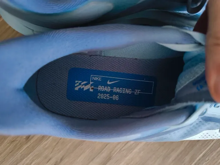 Used Nike Zoom Fly 6 bike — image 4 of 4