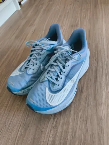 Used Nike Zoom Fly 6 Running Shoes
