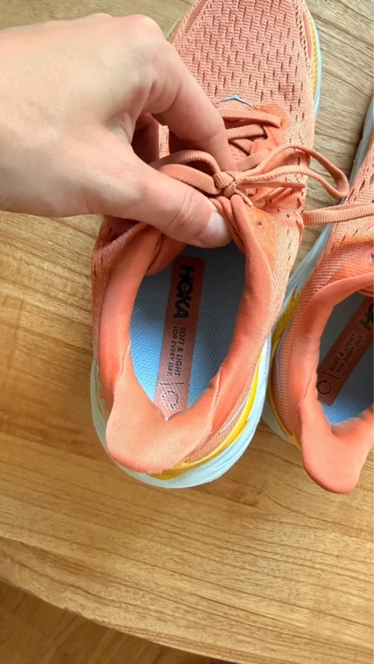 Used Hoka Running Shoes bike — image 3 of 6