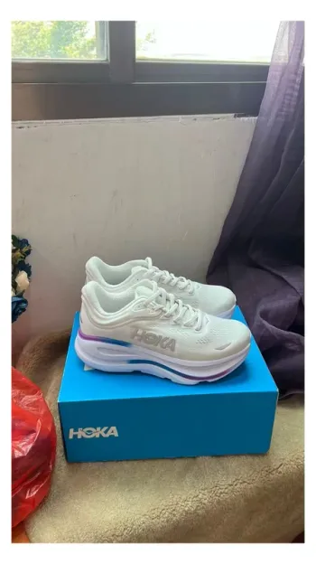 Used Hoka Shoes size 38 Running Shoes