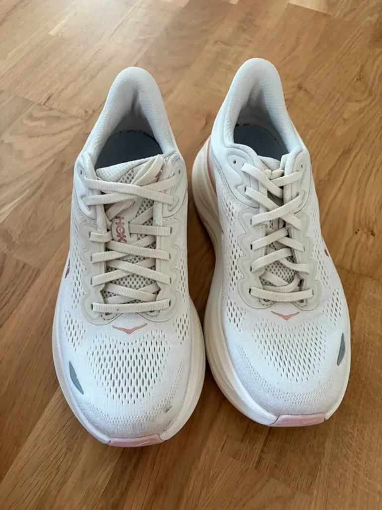 Tweedehands Hoka Bondi 9 bike — afbeelding 3 van 10