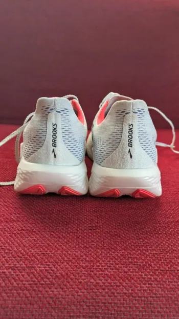 Used Scarpa Hyperion max 2 bike — image 9 of 11