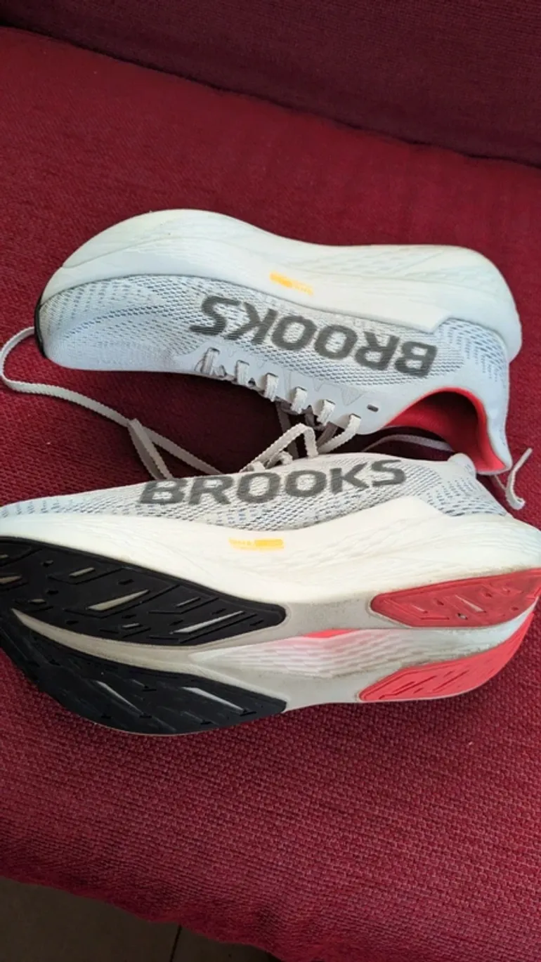 Used Scarpa Hyperion max 2 bike — image 8 of 11