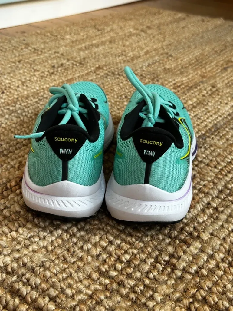 Saucony Laufschuhe bike d'occasion — image 3 sur 8