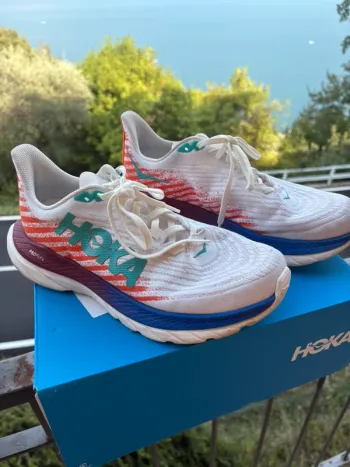 Käytetty Hoka Running Shoes Running Shoes