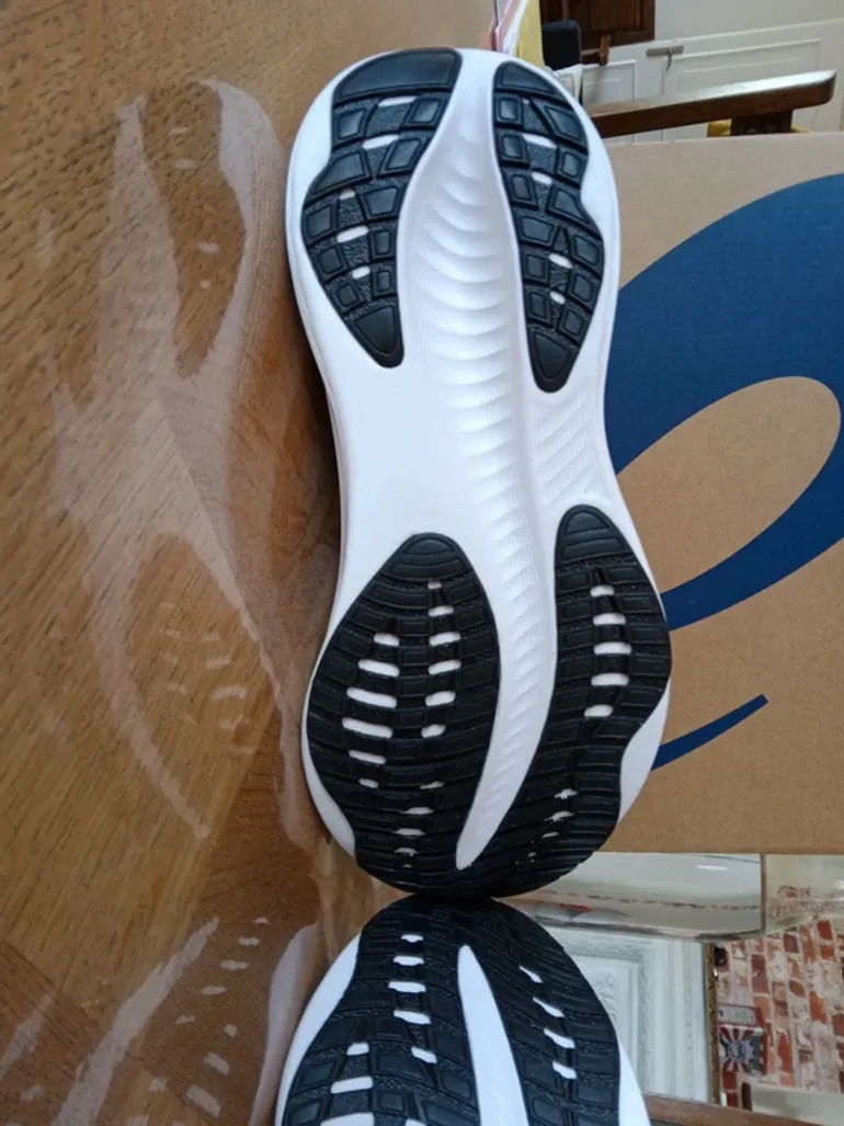 Käytetty Asics Gel Excite 11 bike — kuva 2 / 2