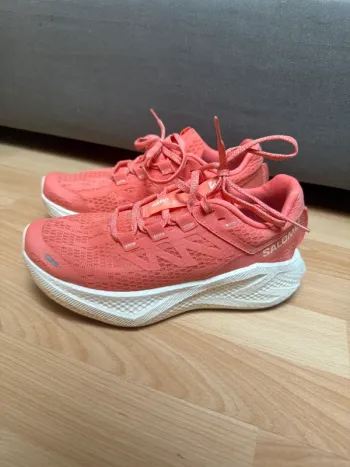 Używany Salomon Aeroglide 3 Running Shoes