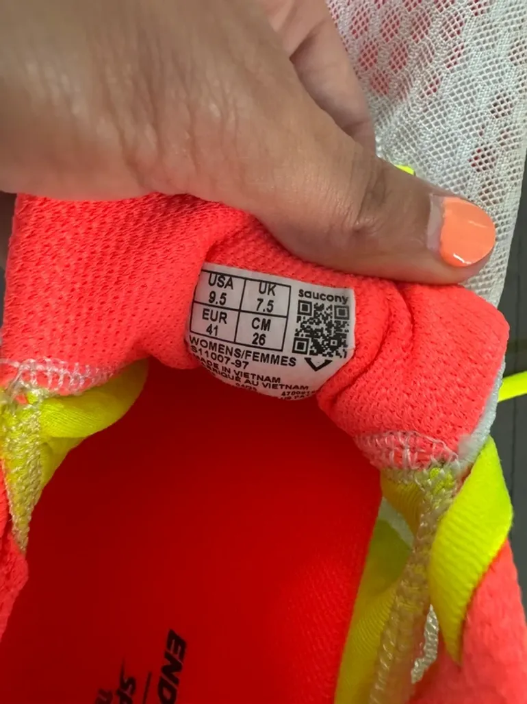 Saucony Endorphin Speed 5 bike d'occasion — image 3 sur 4
