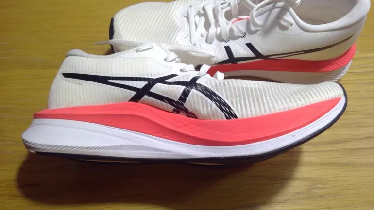 Used Asics Magic Speed 3 bike — image 3 of 15