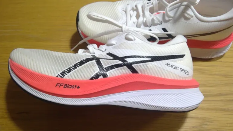 Used Asics Magic Speed 3 bike — image 2 of 15