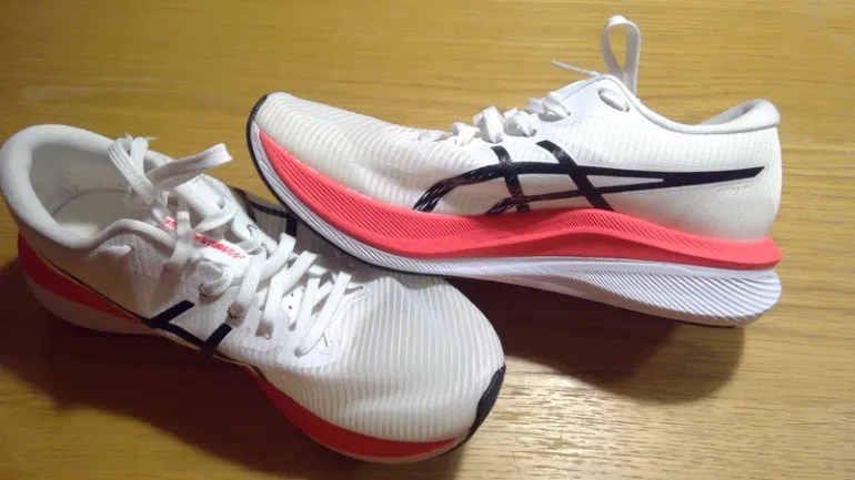 Used Asics Magic Speed 3 bike — image 5 of 15