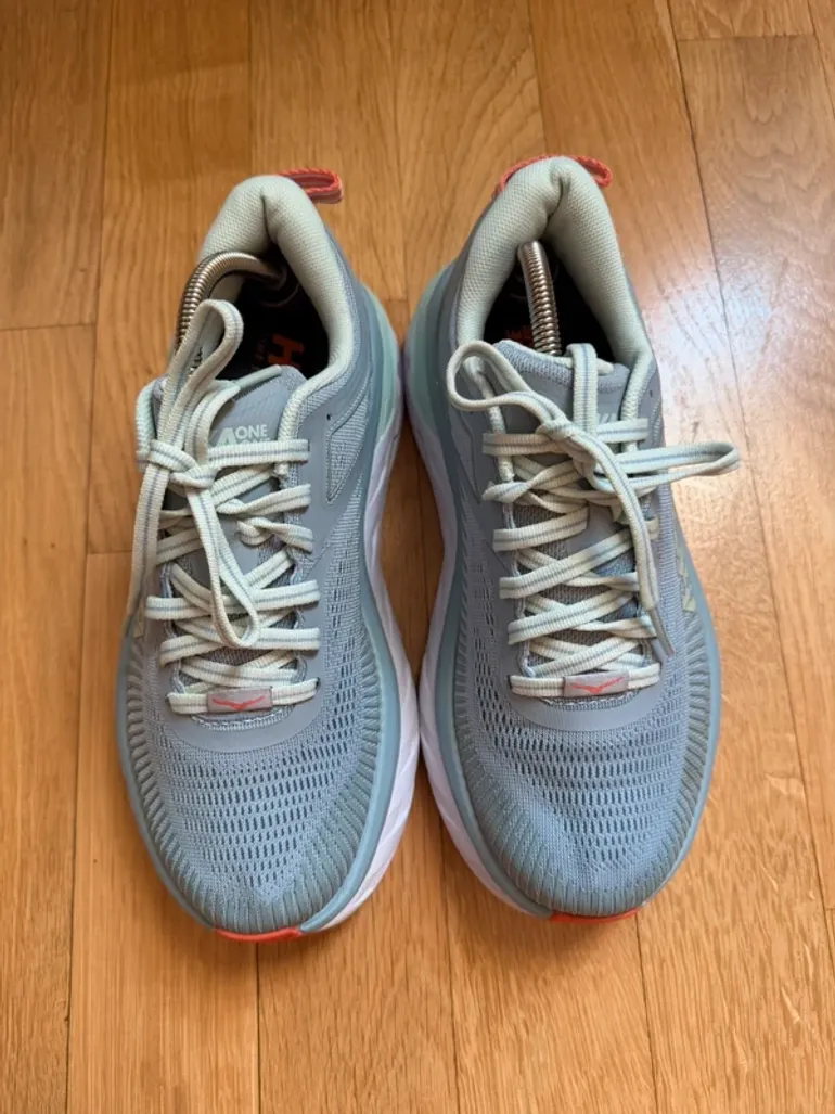 Used Hoka Bondi 7 Wide bike — image 6 of 18