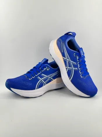 Käytetty Asics Gel-Kayano 32 bike — kuva 2 / 15