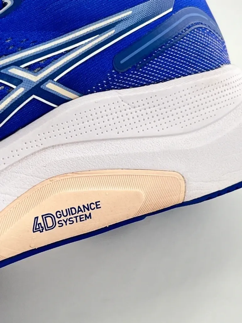 Käytetty Asics Gel-Kayano 32 bike — kuva 12 / 15