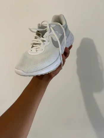 Used Nike Running Blanc/Gris Running Shoes