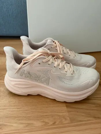Używany Hoka Clifton 10 bike — zdjęcie 2 z 9