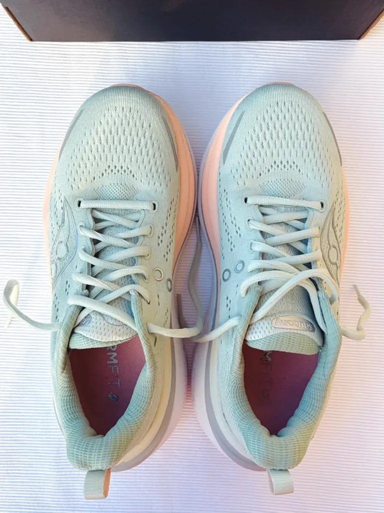 Used Saucony Hurricane 25 bike — image 4 of 8
