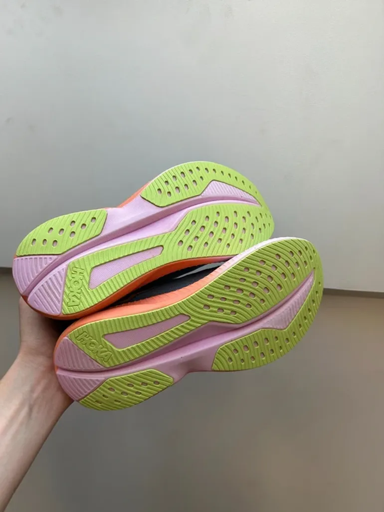 Used Hoka Mach 6 bike — image 4 of 12