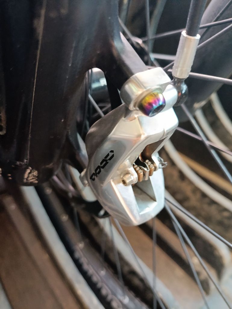 Gebrauchtes Sram Code Silver Stealth (Code Ultimate) + 200mm HS2 rotors bike — Bild 3 von 4