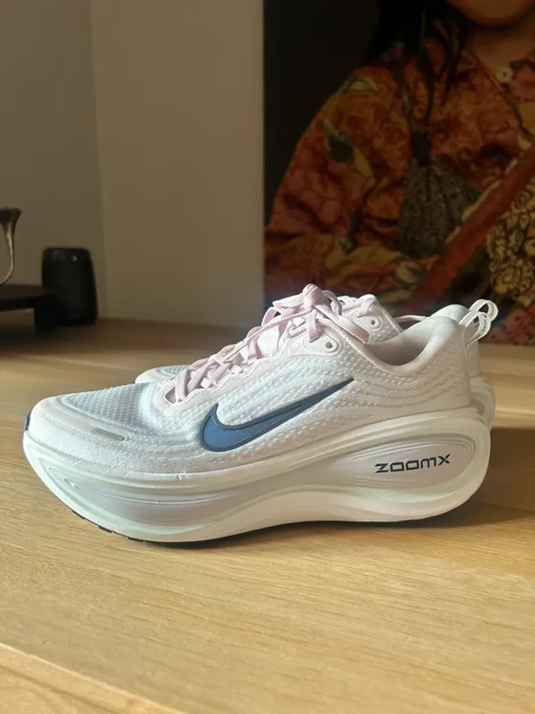 Tweedehands Nike Vomero Plus bike — afbeelding 4 van 4
