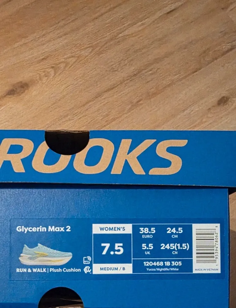 Used Brooks sneakers bike — image 14 of 14