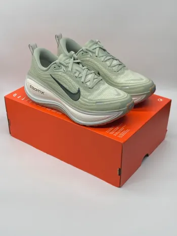 Used Nike Vomero Plus Running Shoes